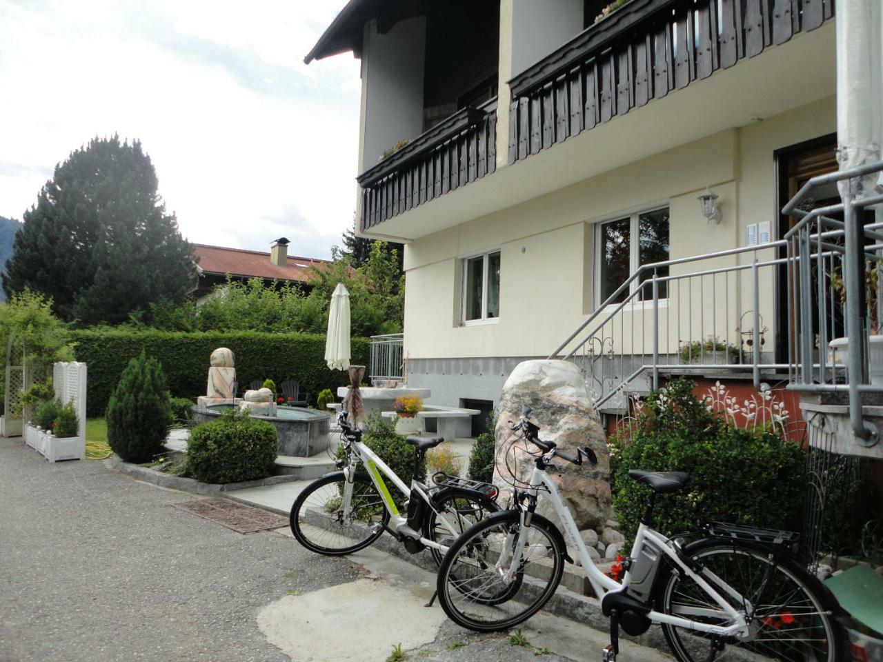Ferienhaus Burgblick Treffen Buitenkant foto